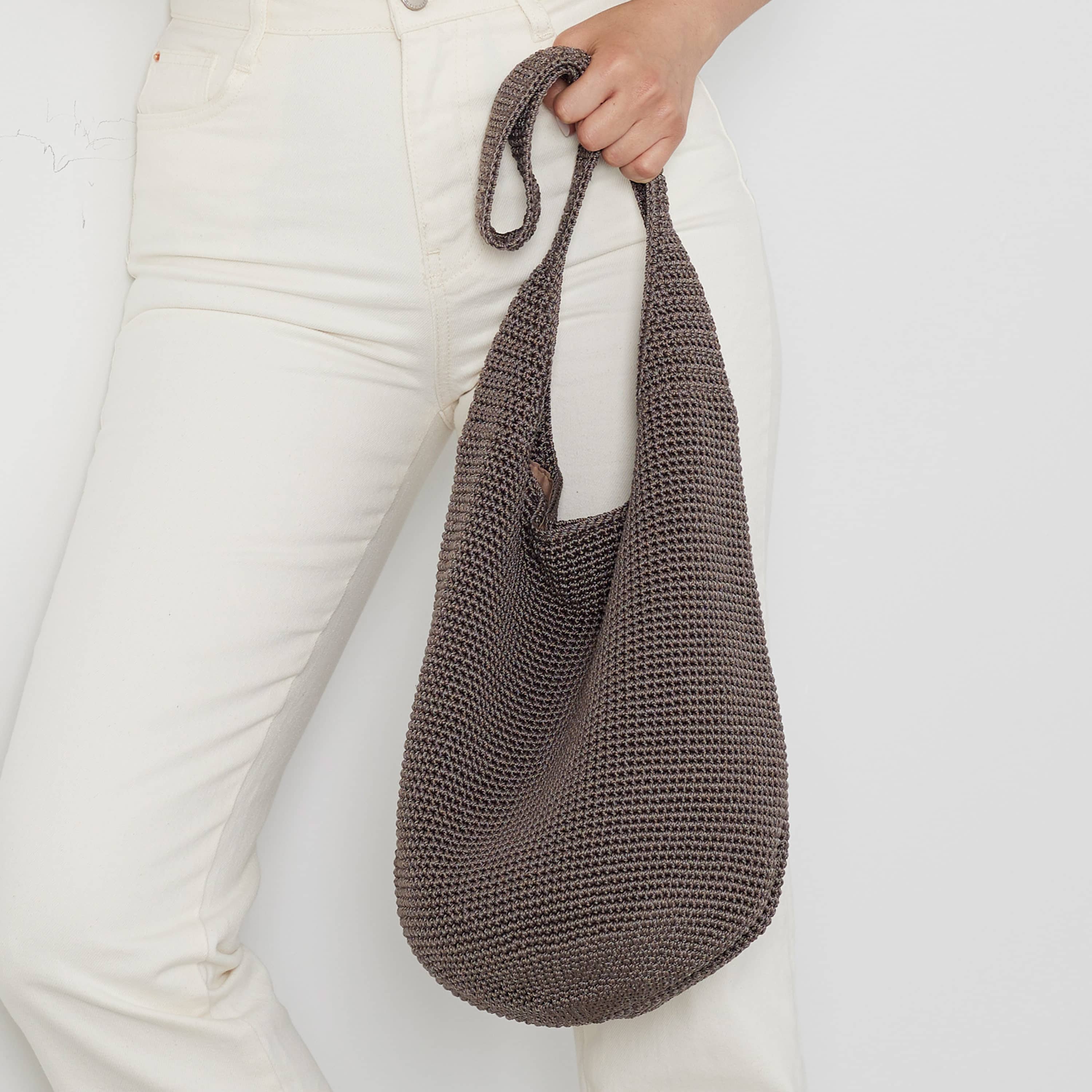 The 10 Best Hobo Bags You Can Buy Right Now