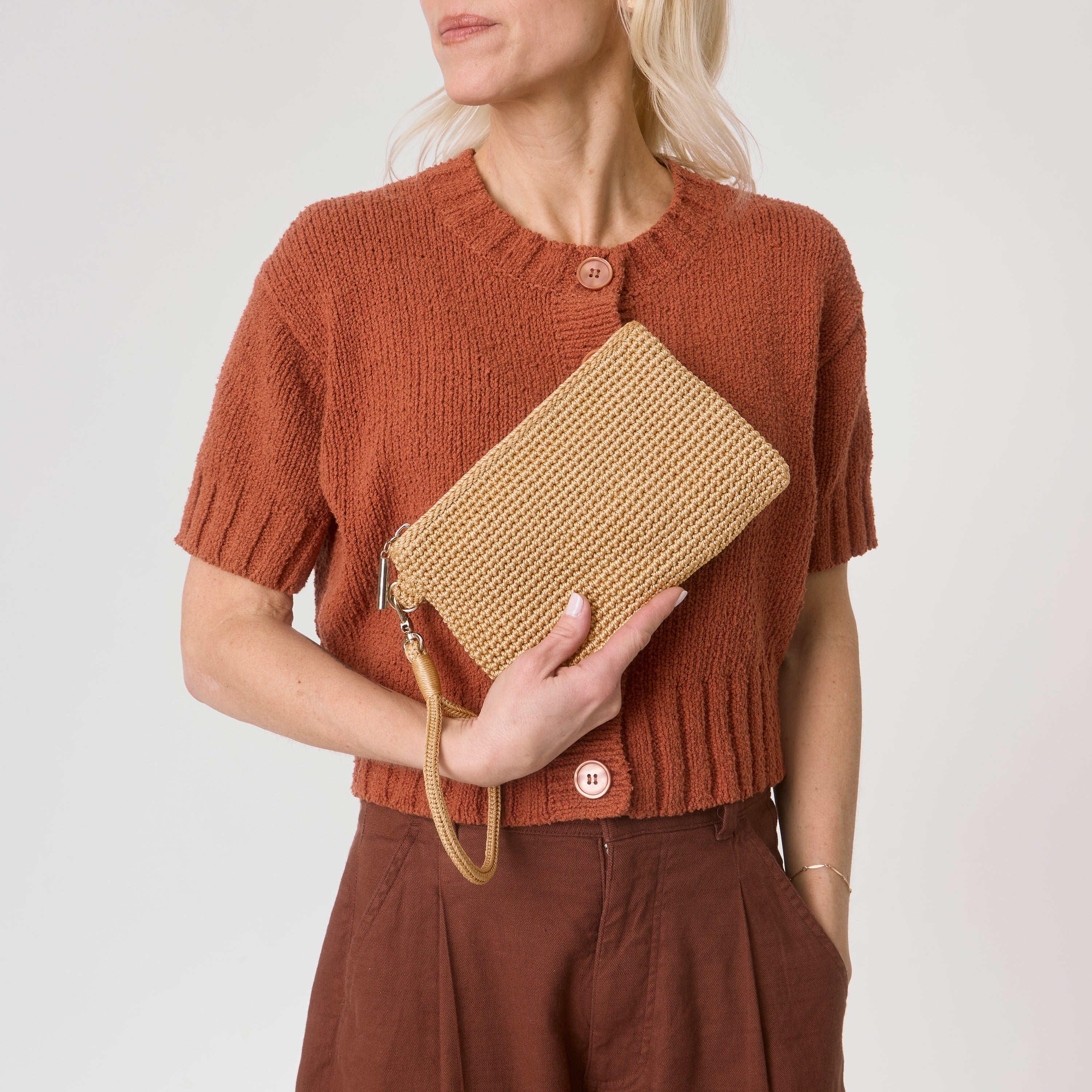 The Sak Vita Wristlet - Hand Crochet - Bamboo