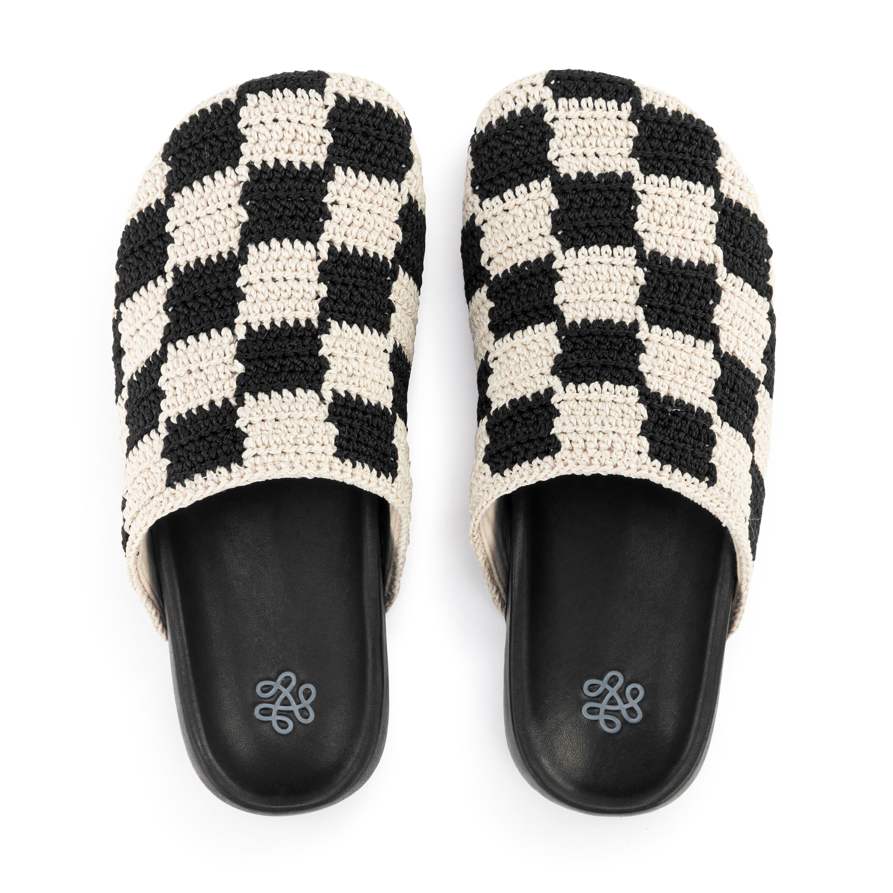 The Sak Bolinas Clog - Hand Crochet - Black Check